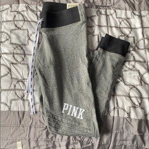 PINK yoga campus leggings